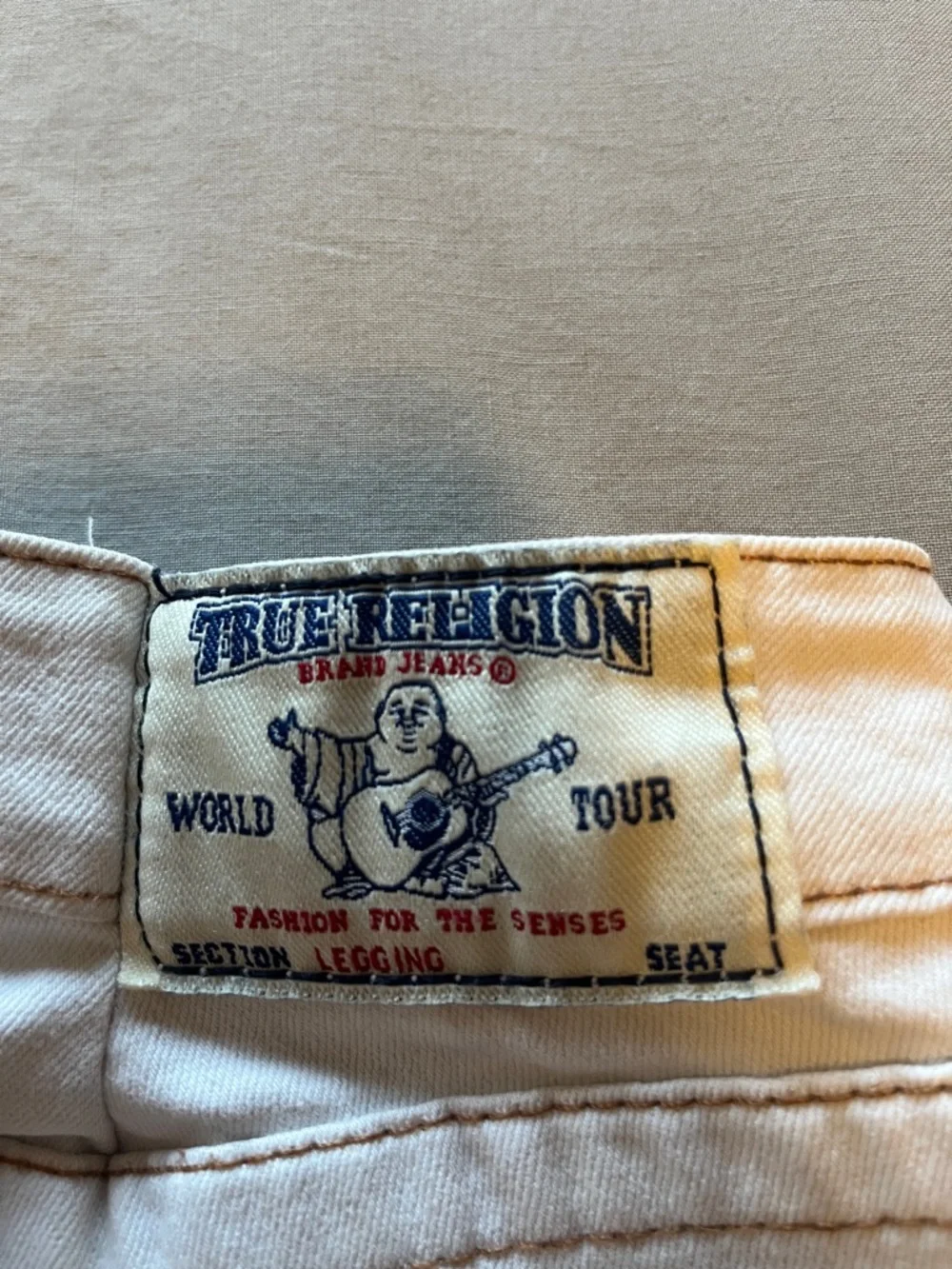 True Religion Women’s Skinny Jeans in Cream - Picture 4 of 13